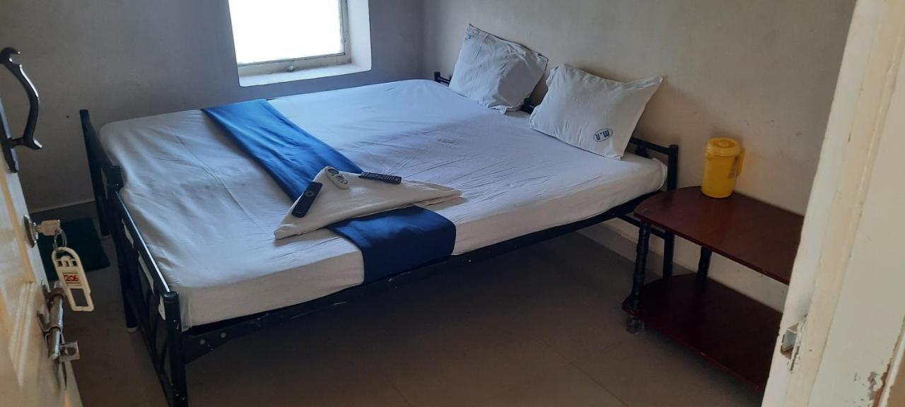 Mr Residency Hotel Madurai Ngoại thất bức ảnh