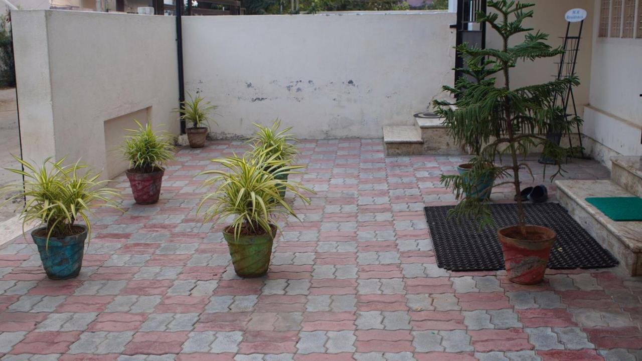 Mr Residency Hotel Madurai Ngoại thất bức ảnh